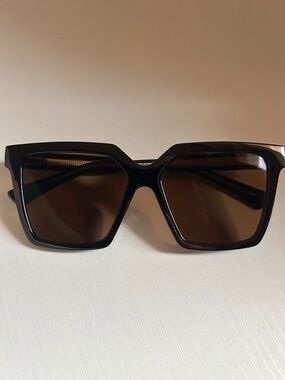 OVERSIZED SUNGLASSES Square Black Frame Brown Lens Luxury Classy Large